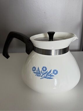 Vintage Corning Wear 6 Cup Teapot Blue Cornflower (1960s) RARE BACKSTAMP